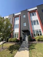 featured image of 976 Youngs Ln