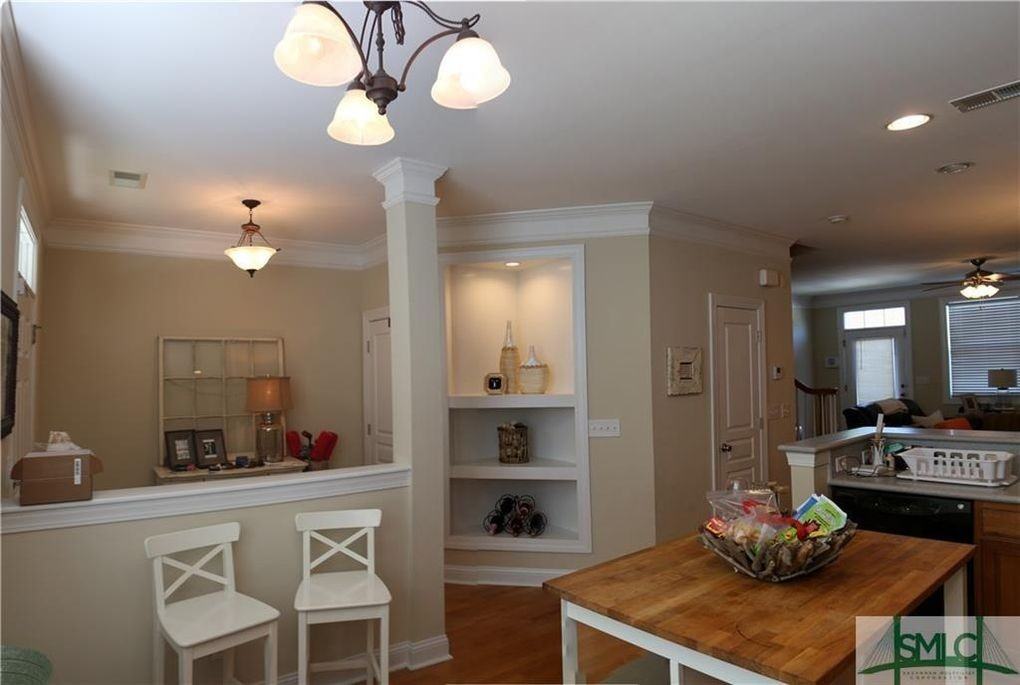 213 Lakeview Drive - Photo 5 of 11