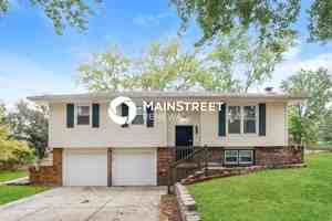 featured image of 7616 North Serene Avenue