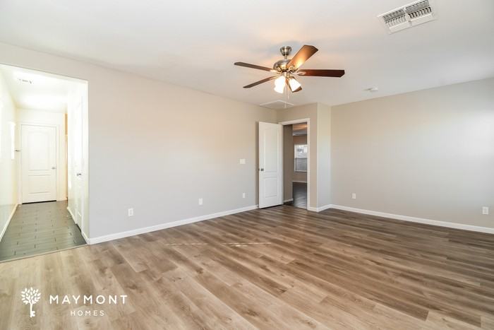 10830 E Calypso Ave - Photo 7 of 12