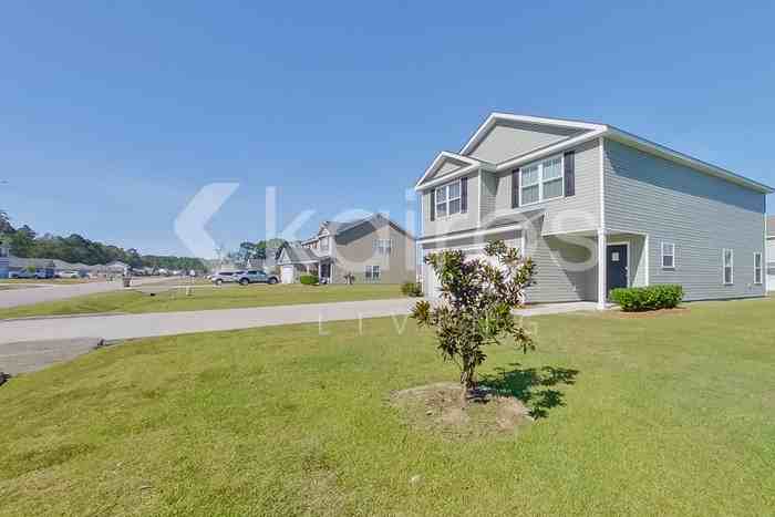 210 Western Red Cedar Dr - Photo 2 of 26