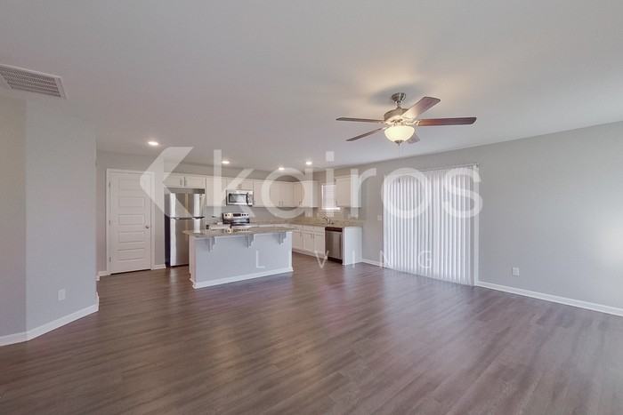 210 Western Red Cedar Dr - Photo 5 of 26