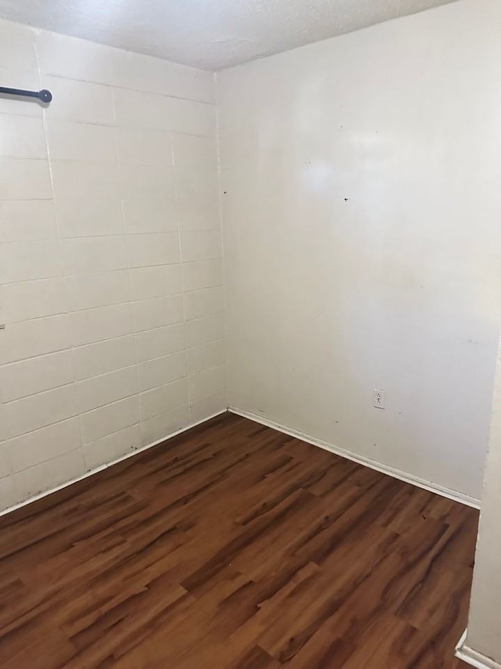 7201 Kentucky Ave - Photo 2 of 25