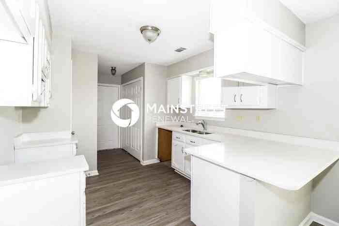 5536 Terri Lynn Cove - Photo 4 of 16