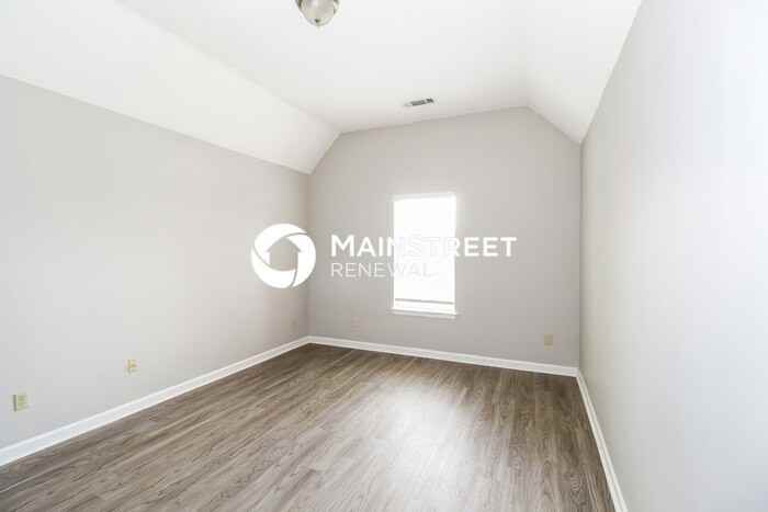 5536 Terri Lynn Cove - Photo 7 of 16