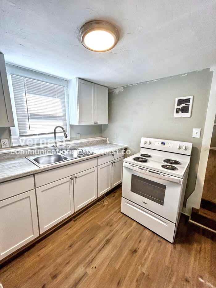 100 Chestnut Street - Photo 2 of 18