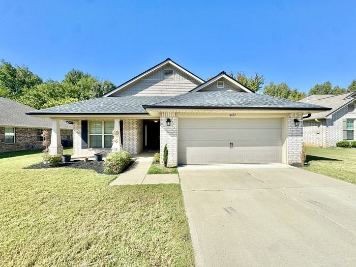 8437 Grayce Dr - Photo 4 of 35