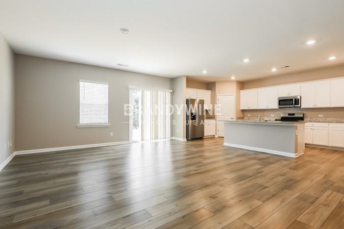 827 Gelderland Drive - Photo 4 of 22