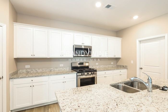 827 Gelderland Drive - Photo 7 of 22