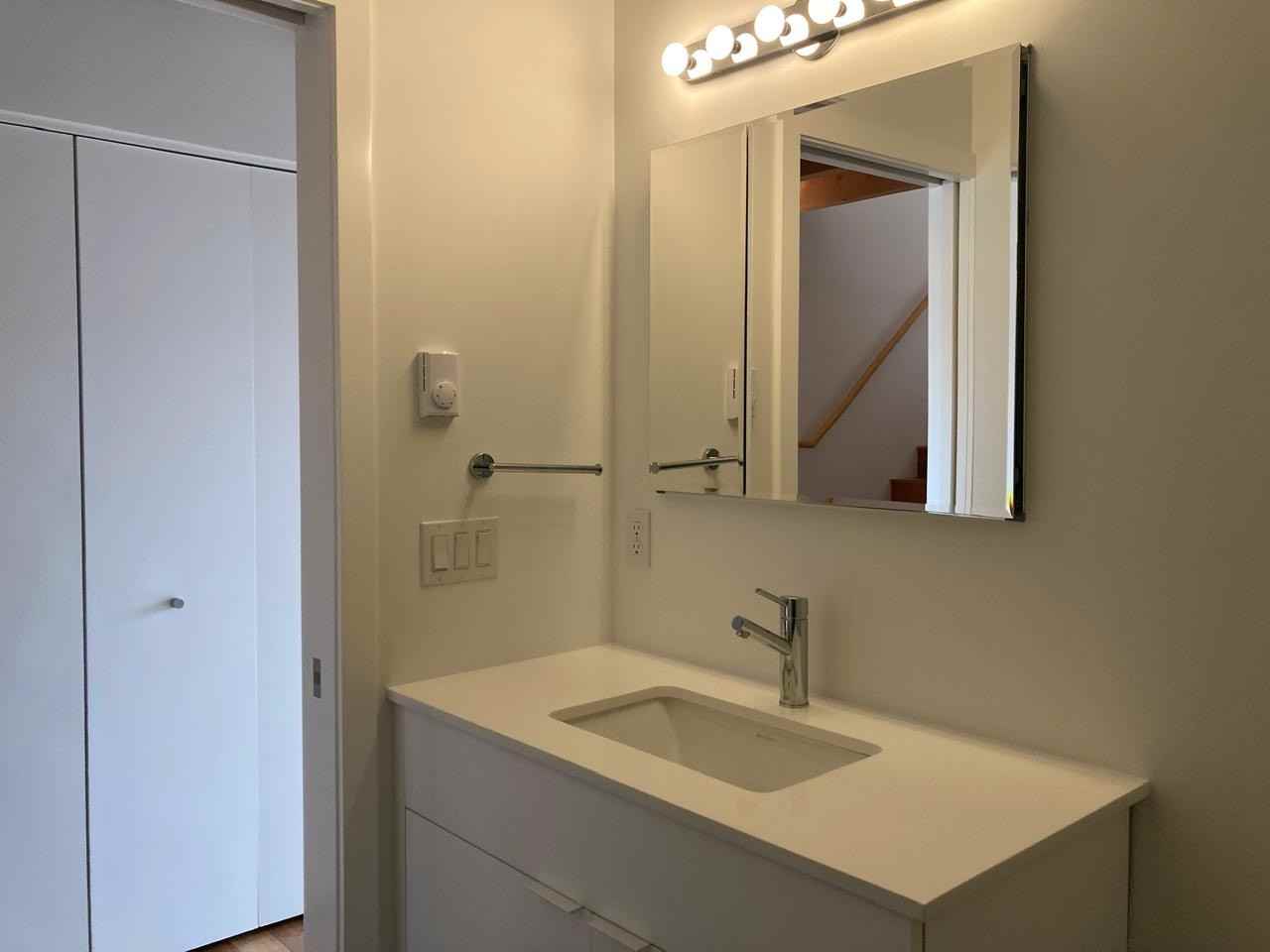 2950 Fairview Ave E #C1 - Photo 7 of 33