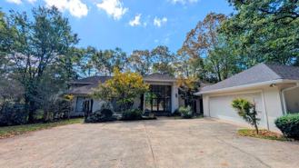 2939 Rivercrest Dr - Photo 1 of 1