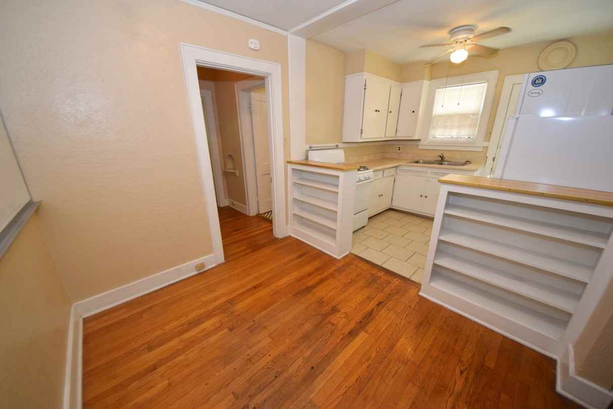 585 North Avalon Street - Photo 6 of 13