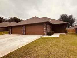 featured image of 1316 E Cavanaugh St