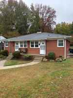 featured image of 224 Waverly Way