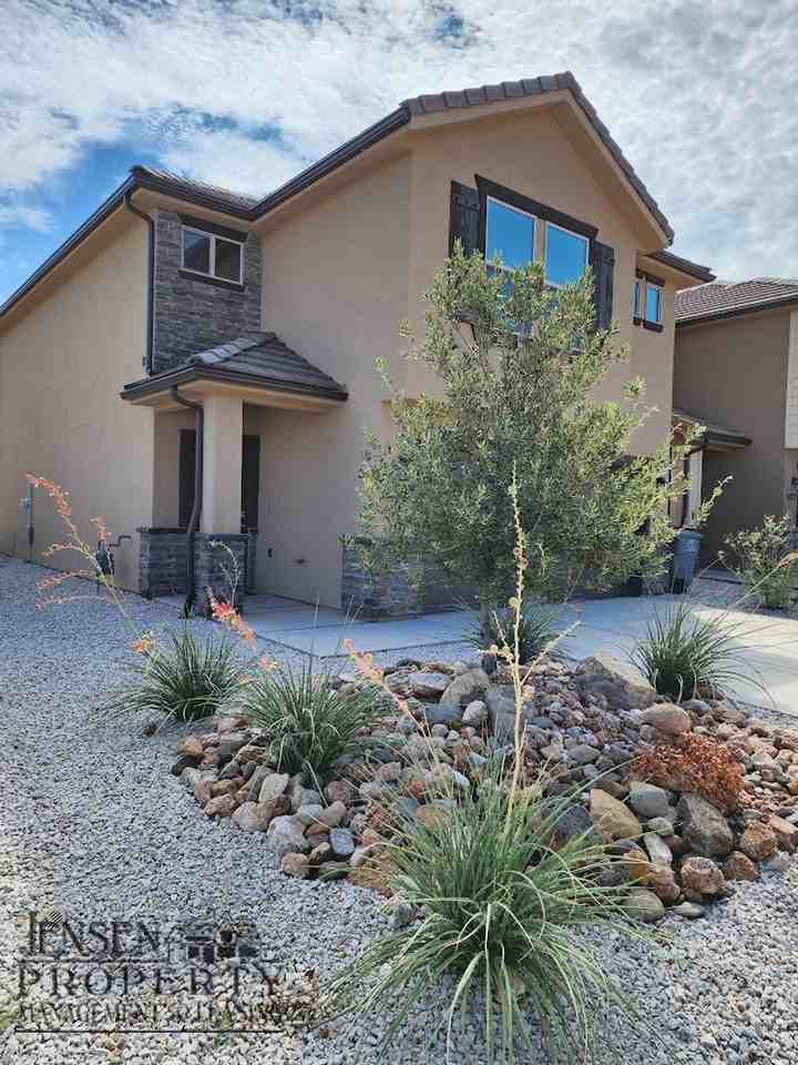 5875 S Charger Loop - Photo 3 of 28