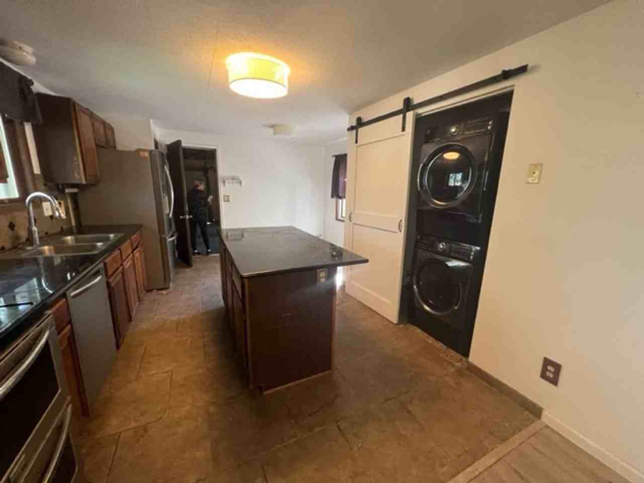 600 Bogue St - Photo 5 of 13