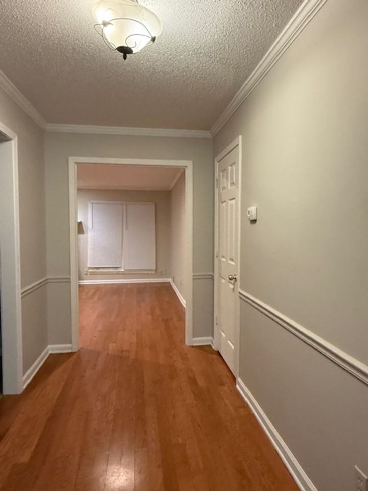 8367 Chippingham Drive - Photo 6 of 20