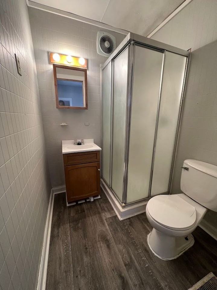 1621 W Jackson St (Wynn Funds LLC) - Photo 4 of 8