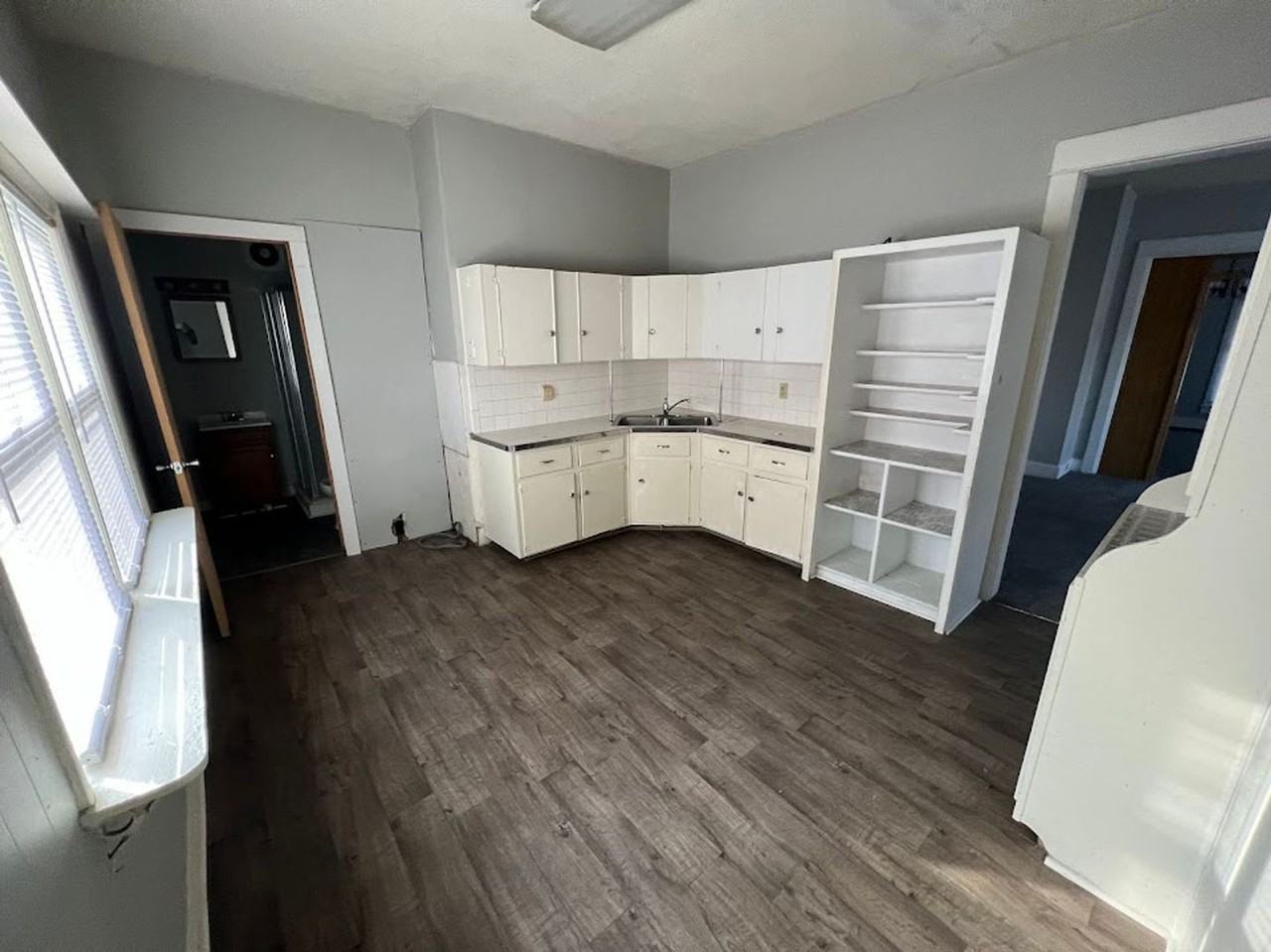 1621 W Jackson St (Wynn Funds LLC) - Photo 3 of 8