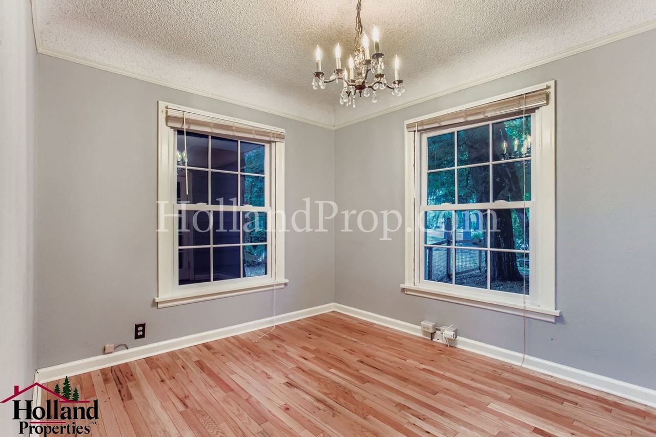 1005 Ne Cornell Rd - Photo 7 of 28