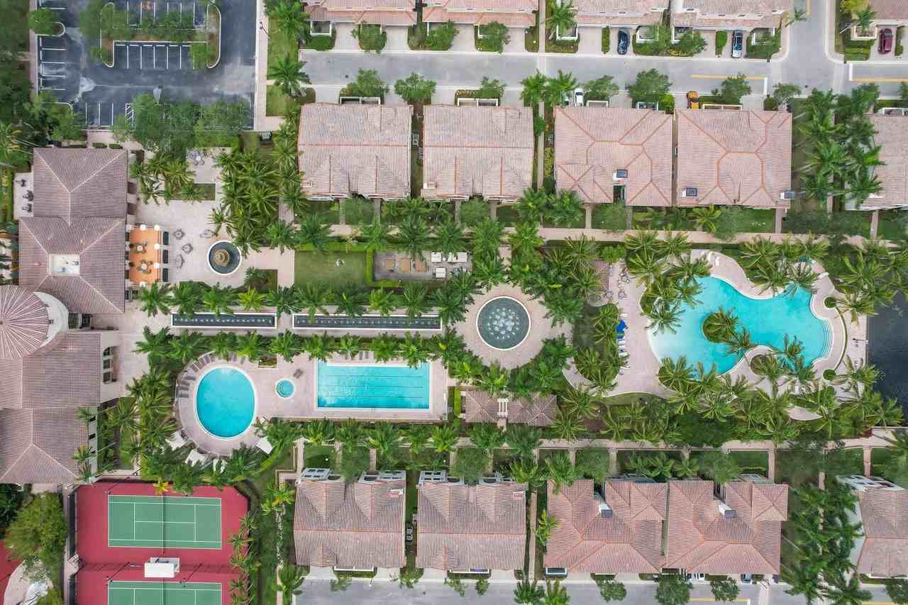 3110 Nw 125th Way - Photo 2 of 31