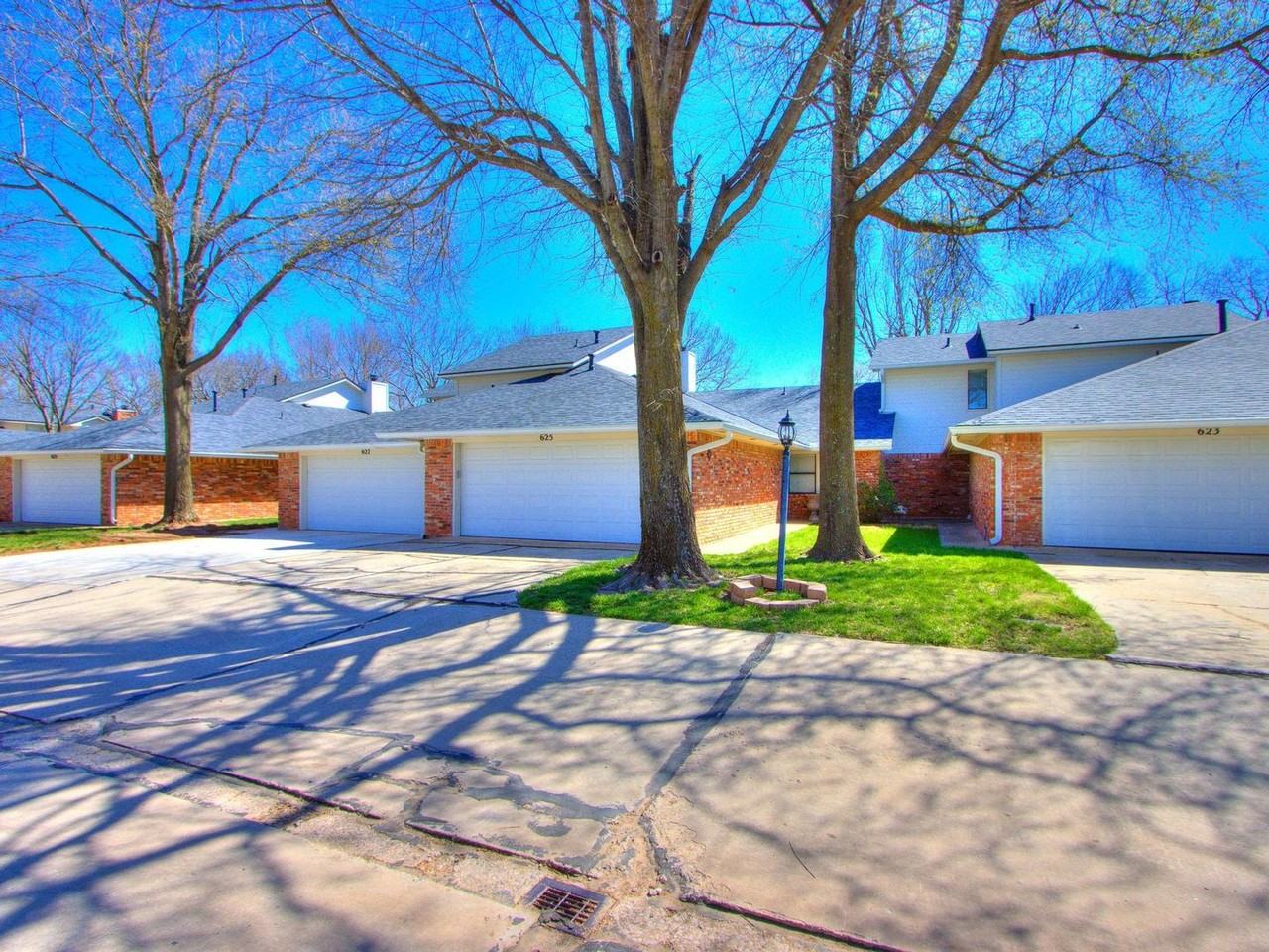 625 36th Avenue Northwest - Photo 2 of 33