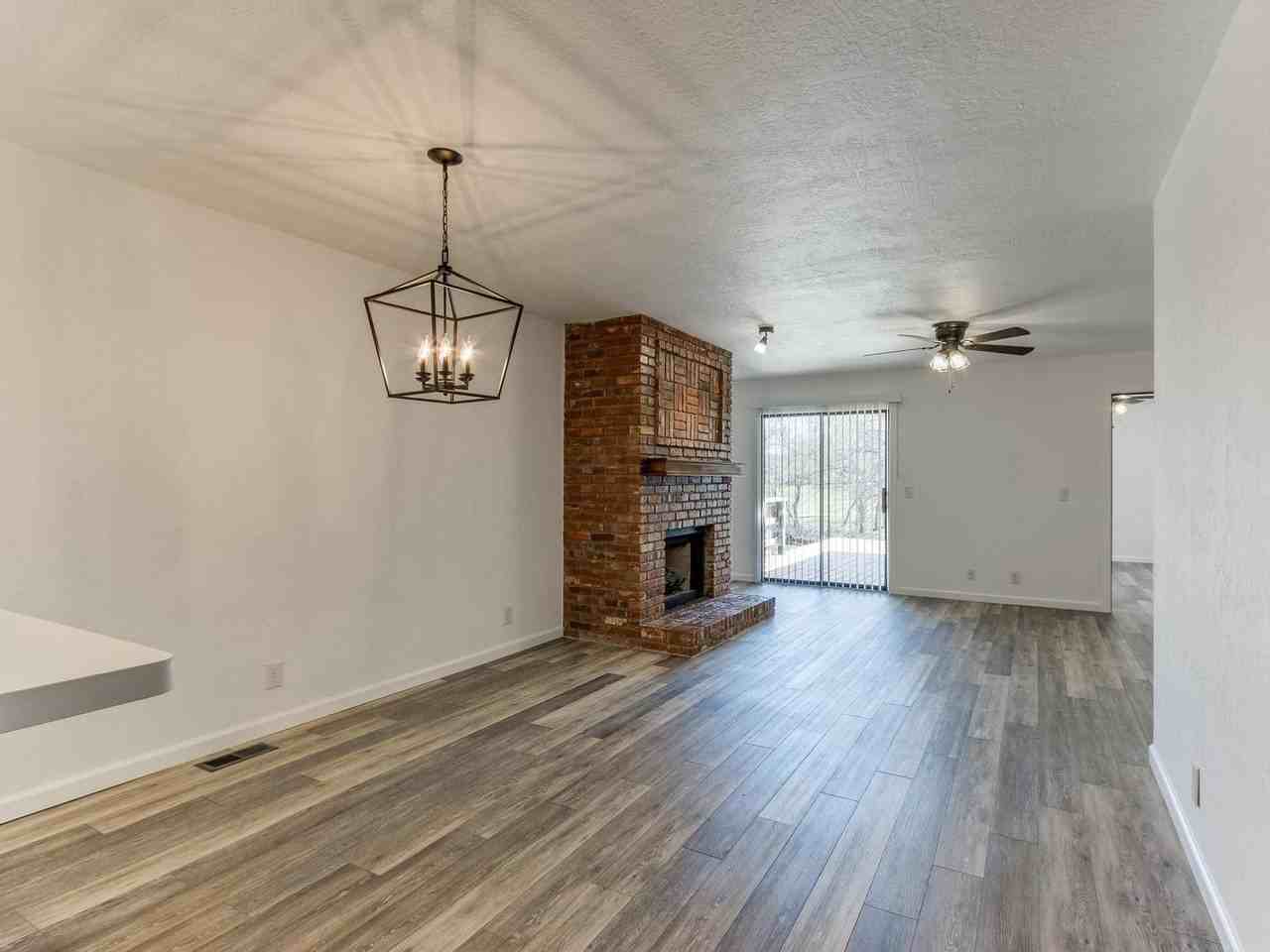 625 36th Avenue Northwest - Photo 5 of 33