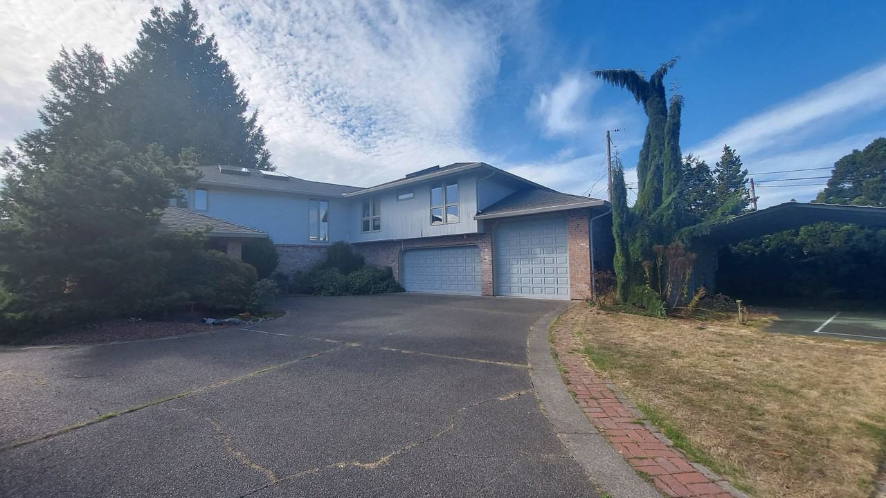 24445 Marine View Drive South - Photo 2 of 50