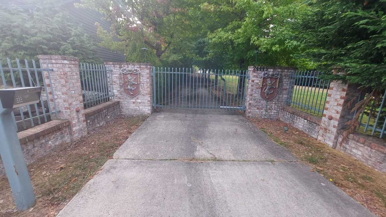 24445 Marine View Drive South - Photo 3 of 50