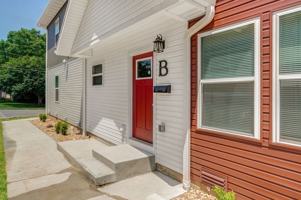 featured image of 509 E Madison St