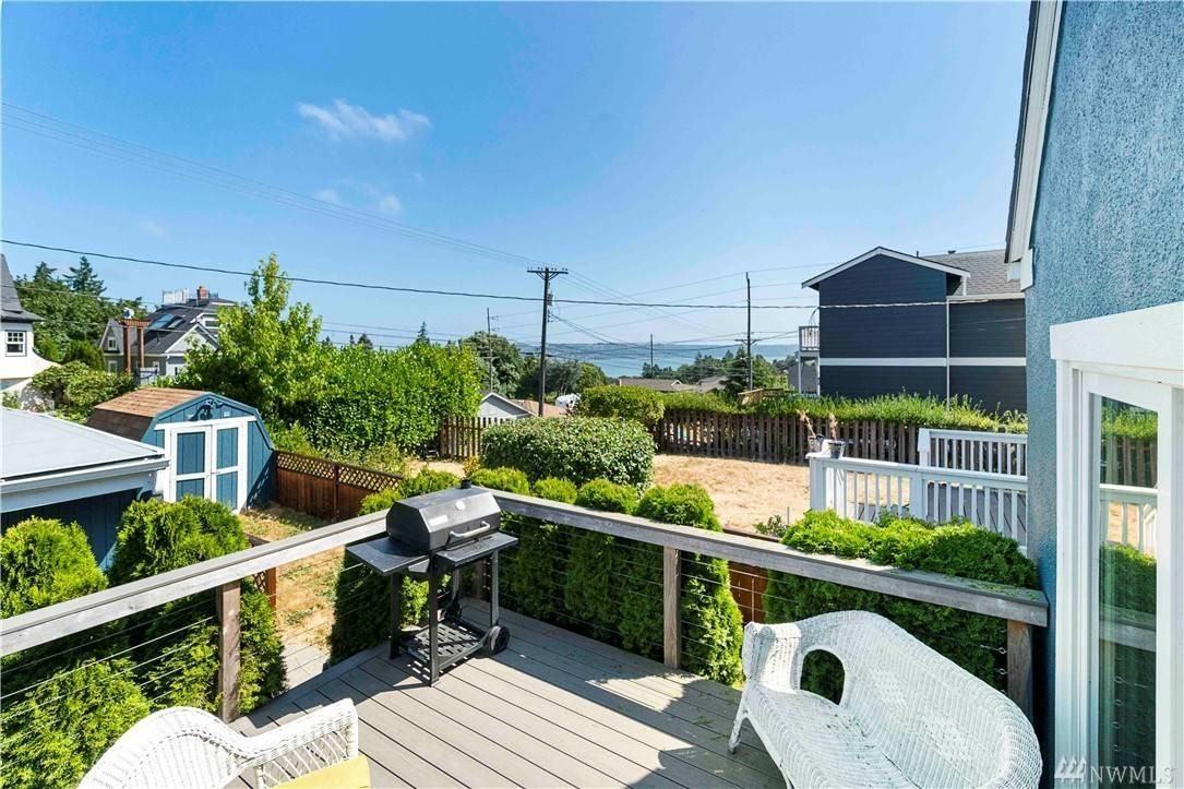 3711 N 30th St #NA - Photo 3 of 18