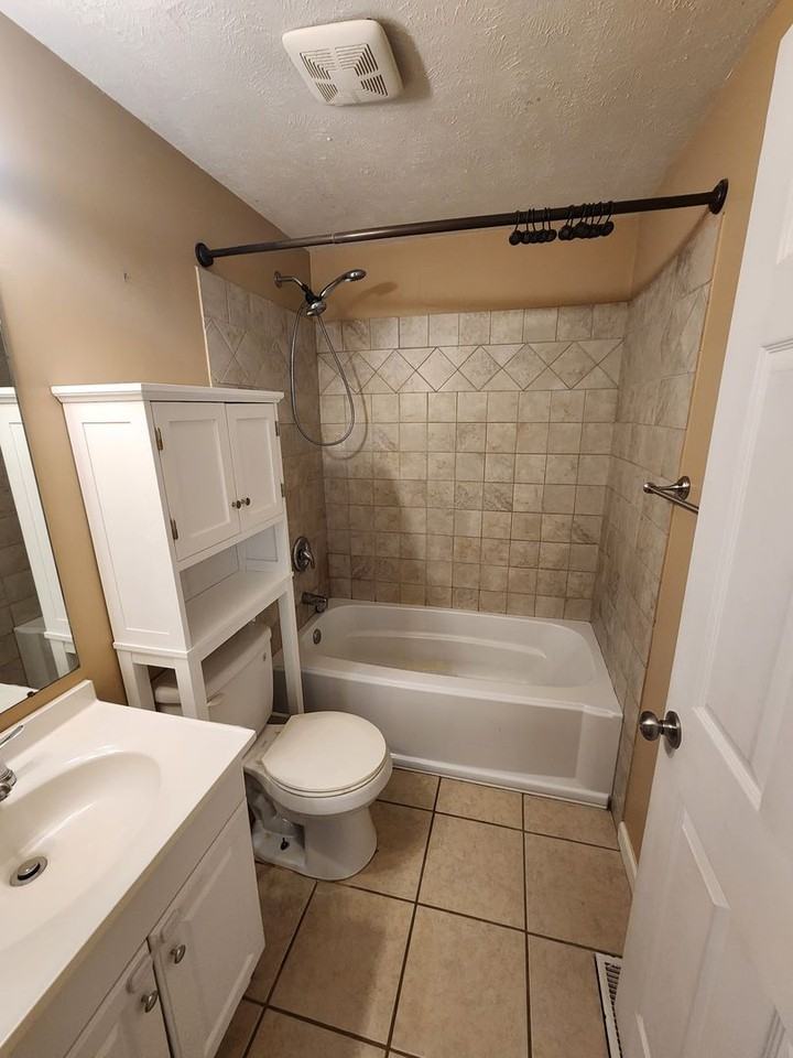 315 Summit Avenue - Photo 5 of 9