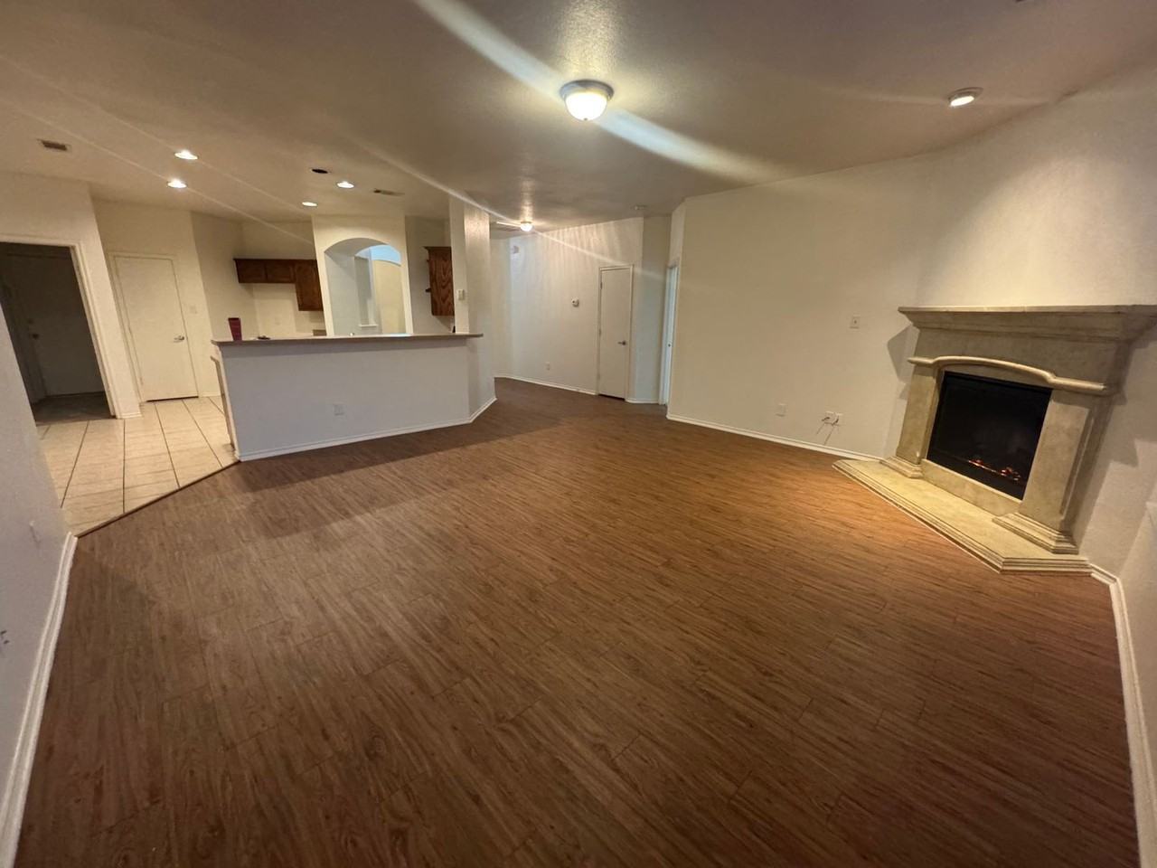 1140 Beaverwood Ln - Photo 3 of 35