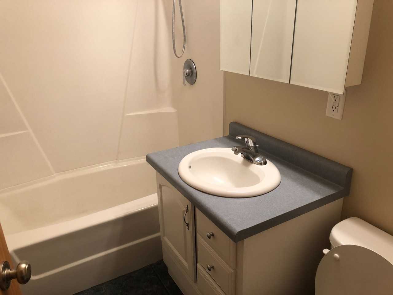 2023 Huston Avenue - Photo 4 of 5