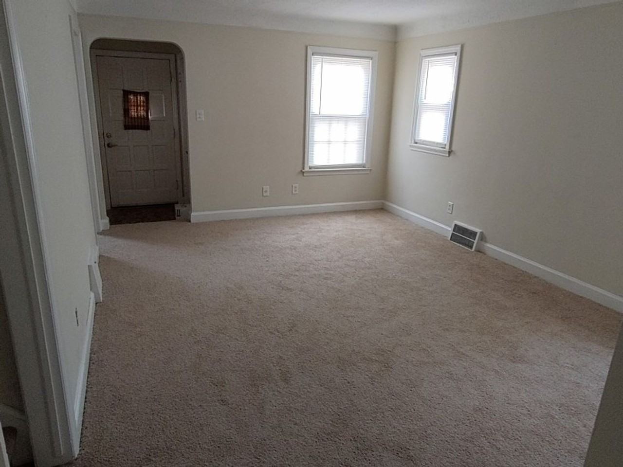 17100 Stephens Dr - Photo 7 of 17