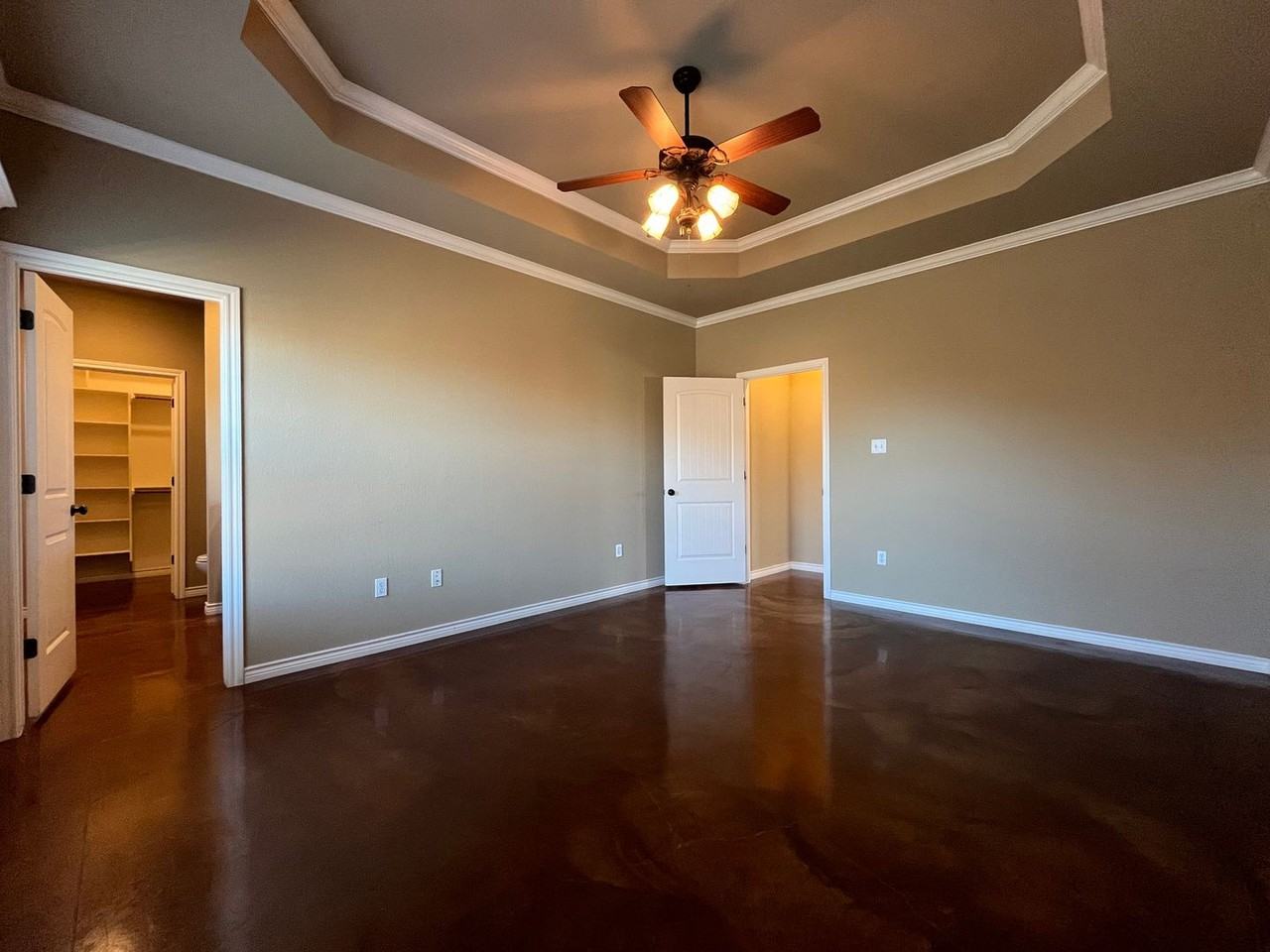 3005 Stallion Dr - Photo 7 of 23