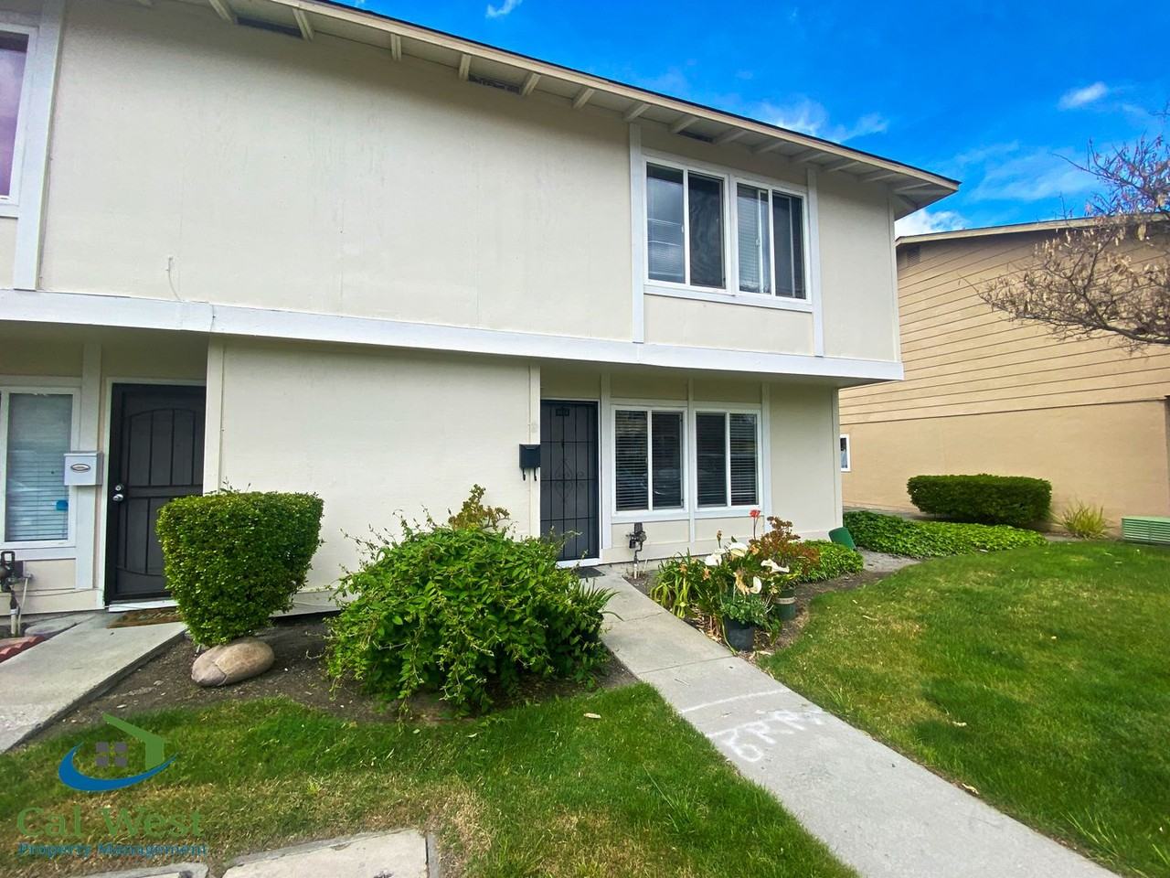 5543 Don Juan Circle - Photo 2 of 21