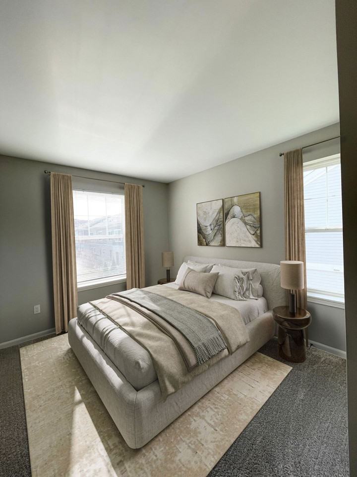 Midtown Pointe Apartments - Photo 6 of 47