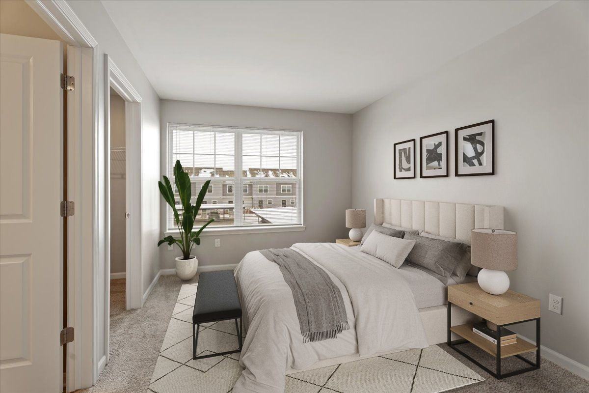 Midtown Pointe Apartments - Photo 7 of 47