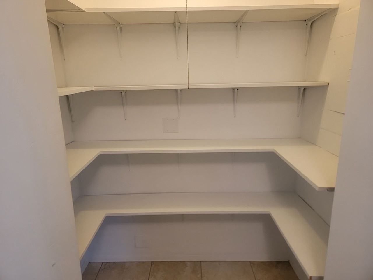 117 Glenora Ct - Photo 7 of 27