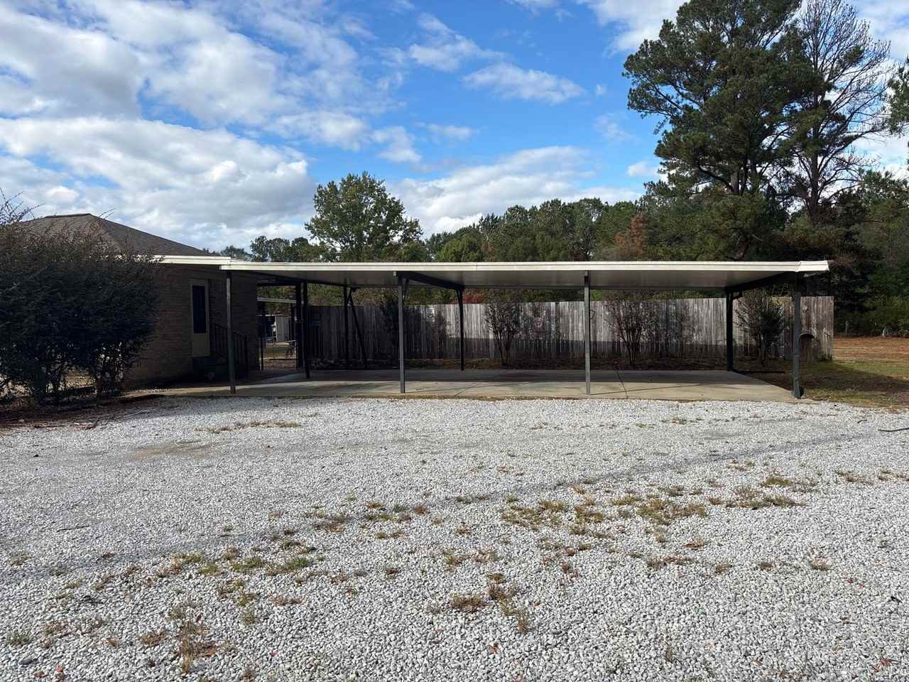 5175 Patterson Rd - Photo 5 of 24