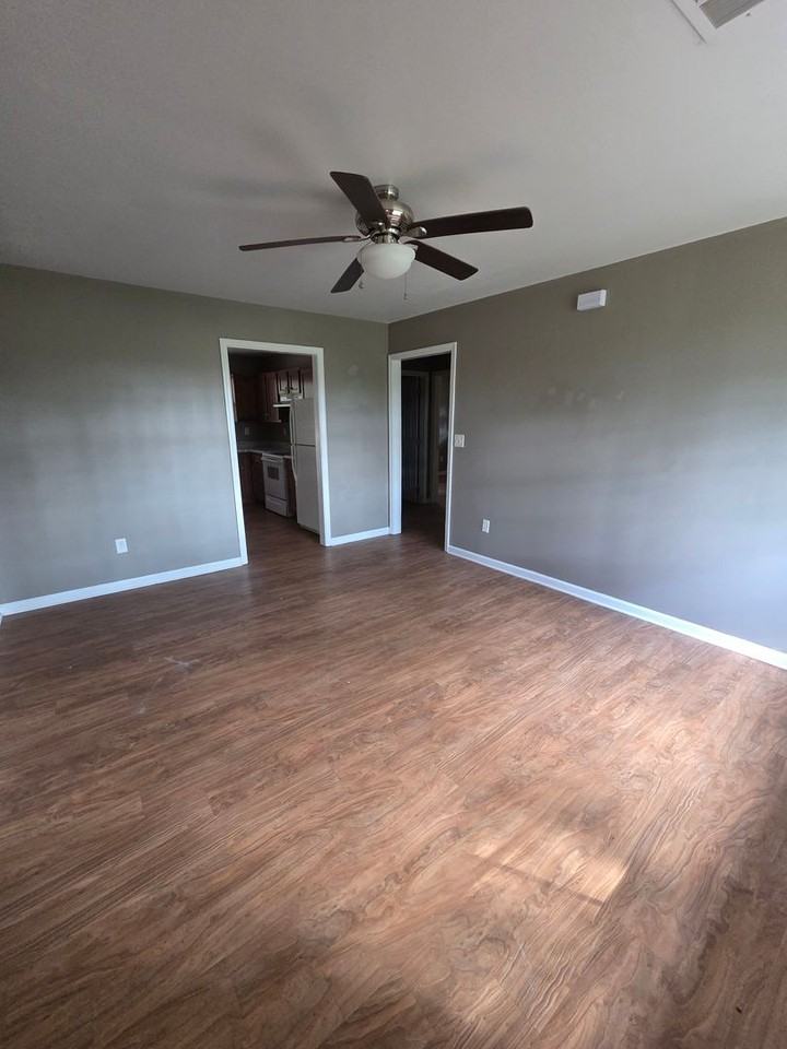 78 Dolphin Ln - Photo 4 of 7