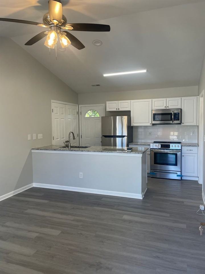 4430 Faraday Street - Photo 2 of 20