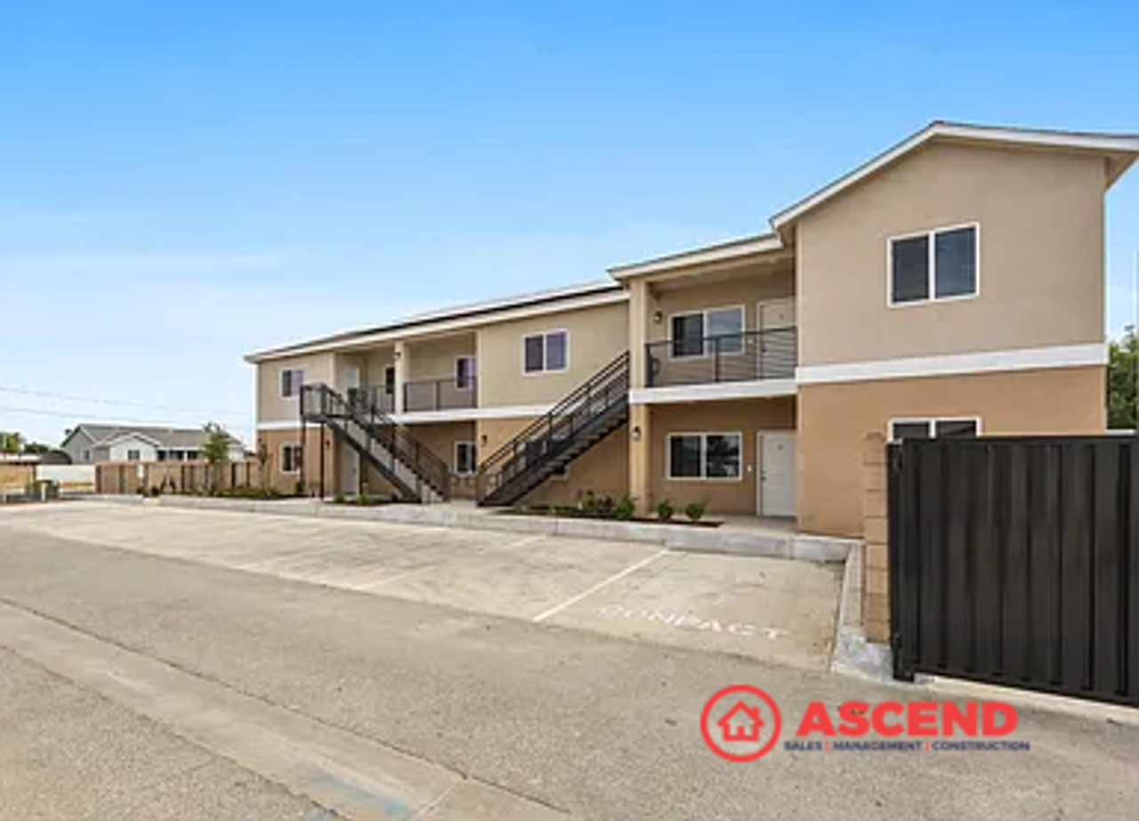 420 20th Ave - Photo 3 of 36