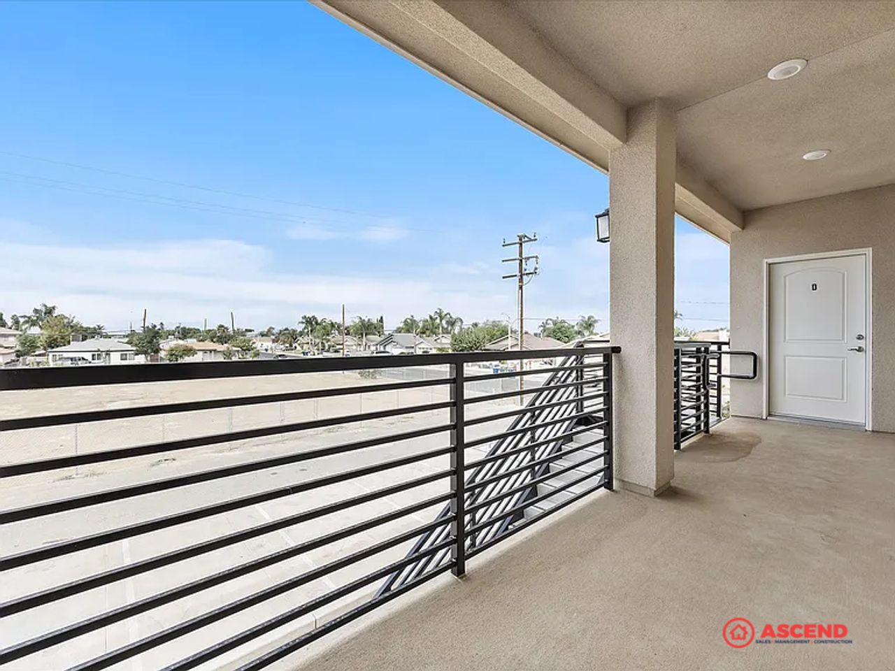 420 20th Ave - Photo 5 of 36