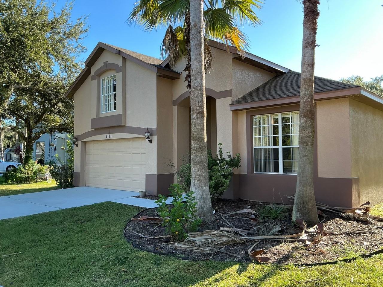 9121 Edenshire Cir - Photo 2 of 23