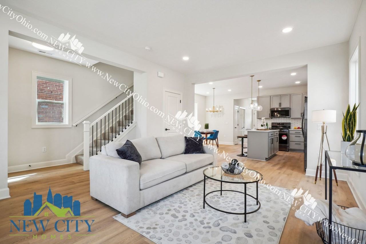 77 N Guilford Ave - Photo 7 of 43