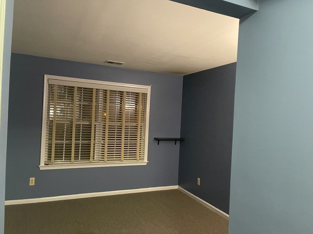 420 Stratford Pl - Photo 2 of 24