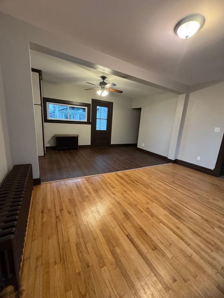 9612 Bowman St - Photo 5 of 23