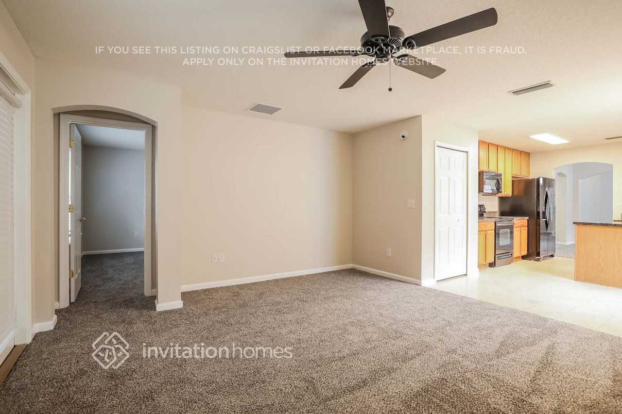 3854 Pebble Brooke Circle - Photo 4 of 14